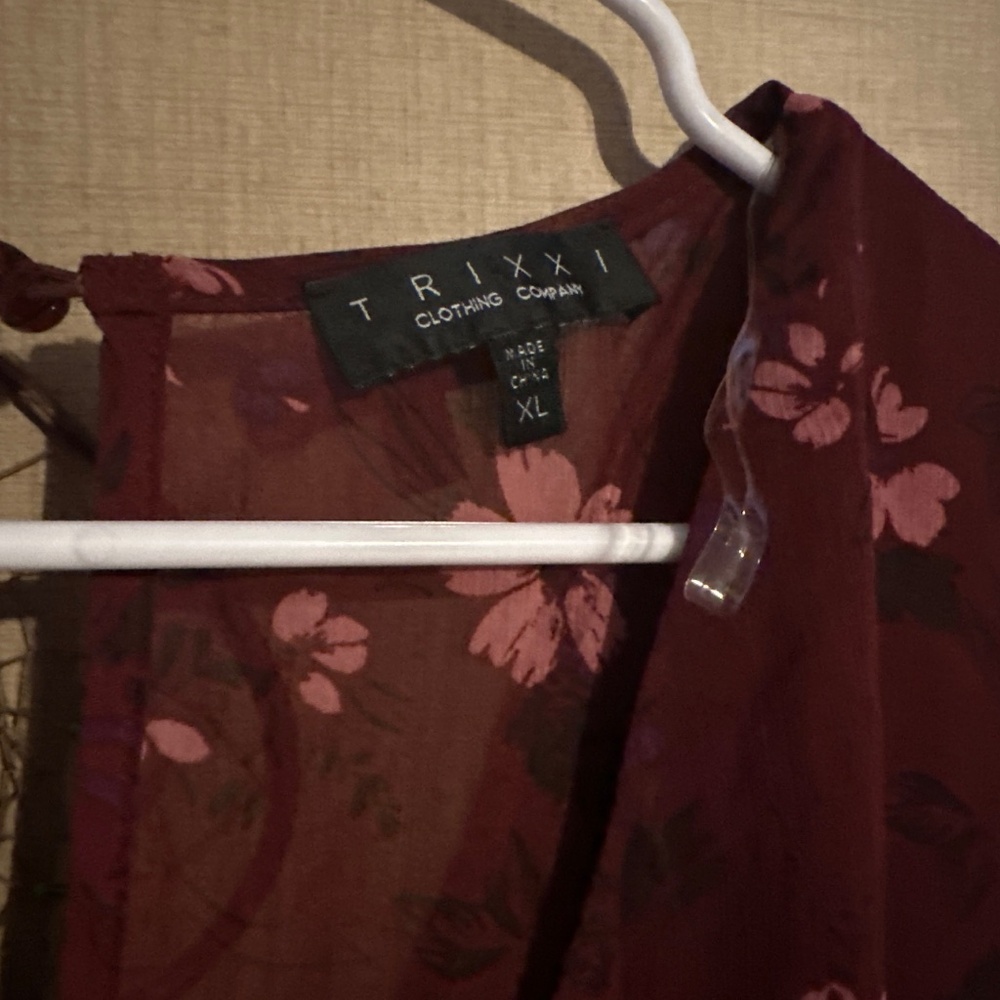 Dress - Picture 2 of 2